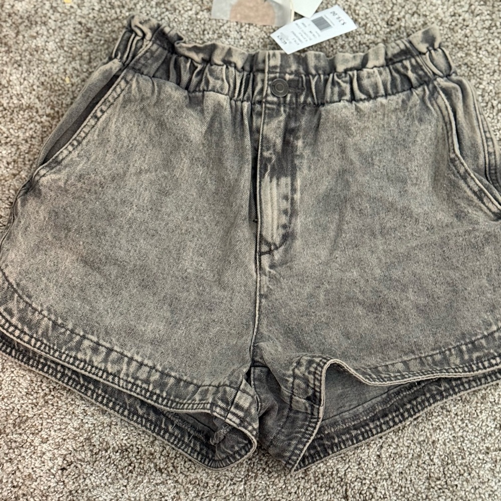 Thread & Supply Gray Jean Shorts with Elastic Waistband
